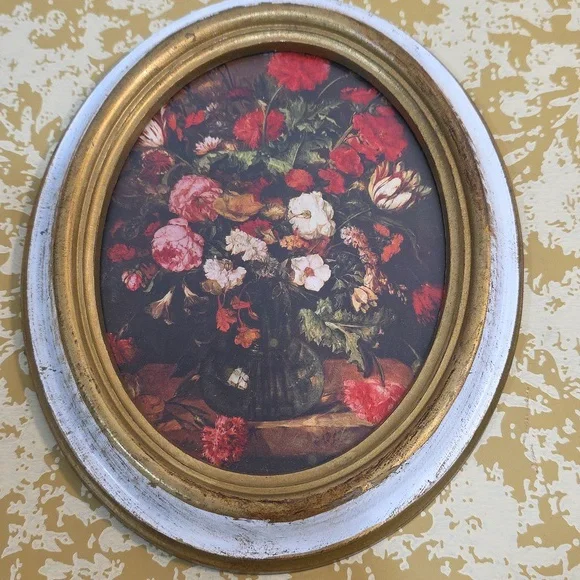 Vintage Norleans oval framed floral prints Italy Set of 3 gold & white